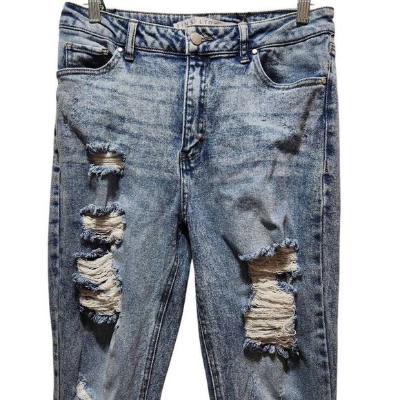 Tinseltown stonewash skinny ankle distressed raw hem jeans size 11 - Picture 2 of 10